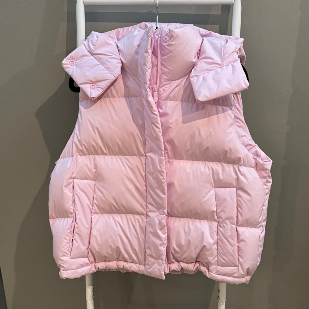 Women’s Lululemon Pink Wunder Puff 600 Down Fill Cropped Vest